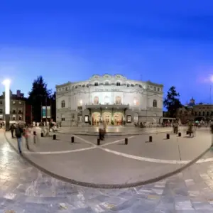 1.-RomeaNocheLC-600x600