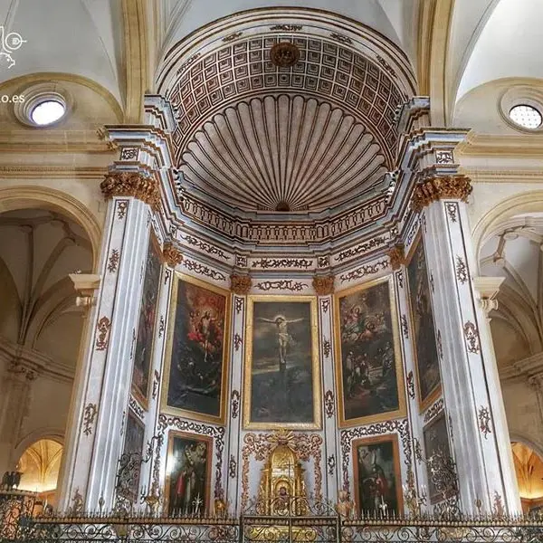 4.-Lorca.-Interior-Colegiata-San-Patricio.-600x600